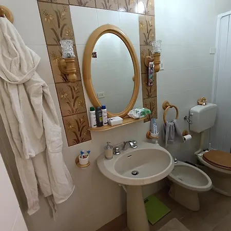 Casa Del Saraceno * Ravanusa